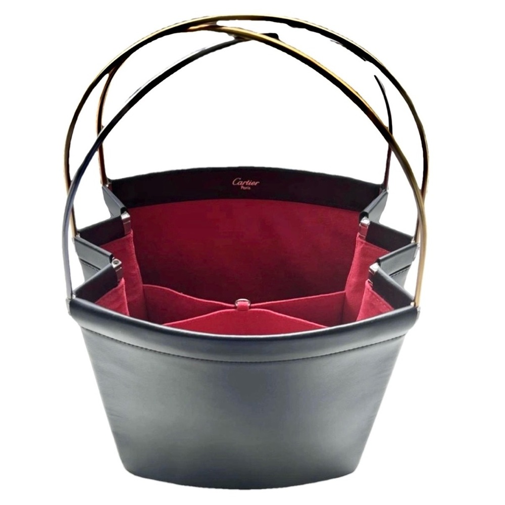 Cartier Trinity Handbag - Picture 3 of 13